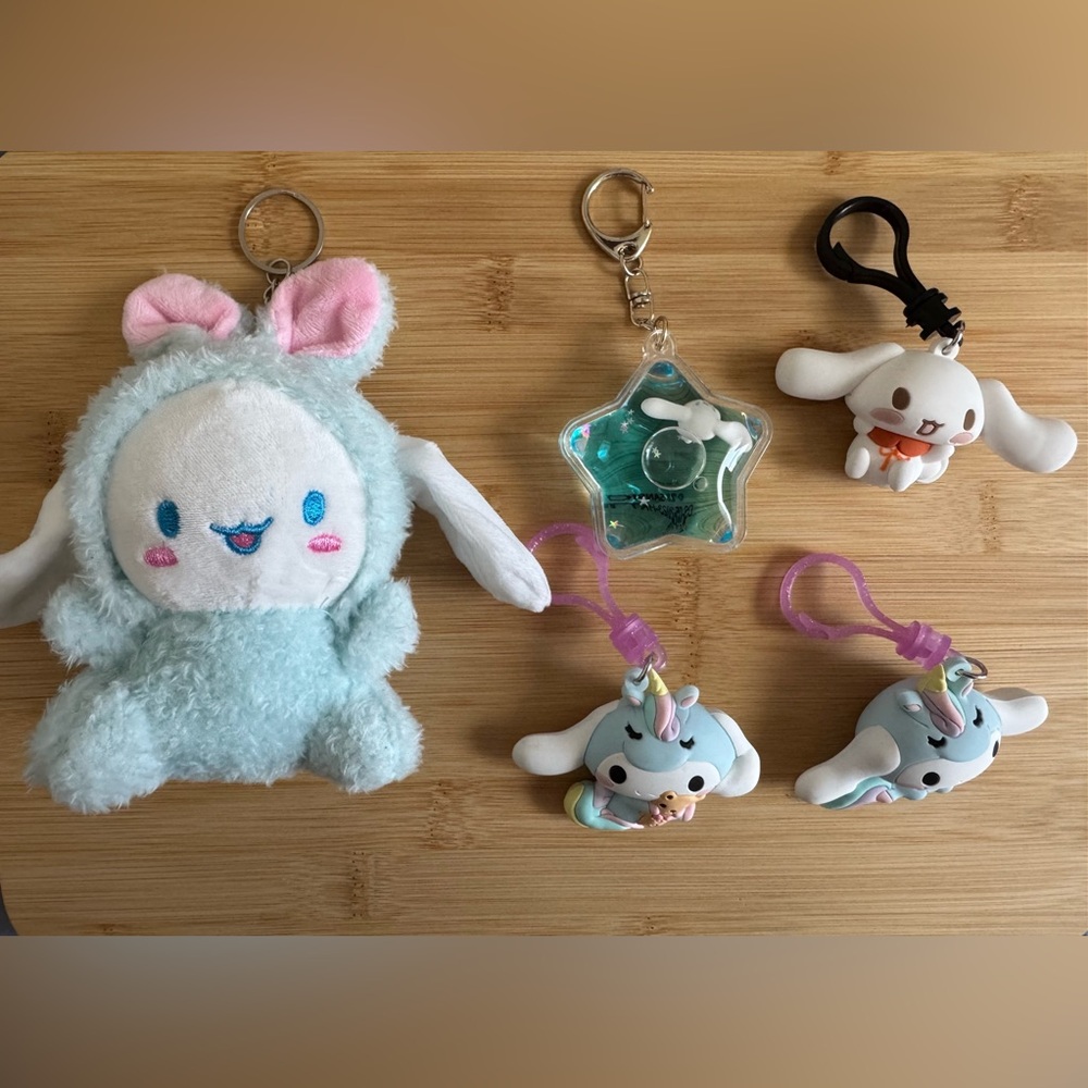 Cinna keychains